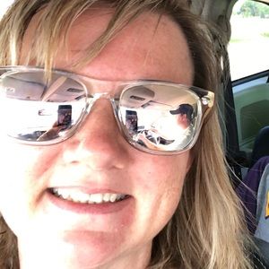 Meet your Posher, Jenni